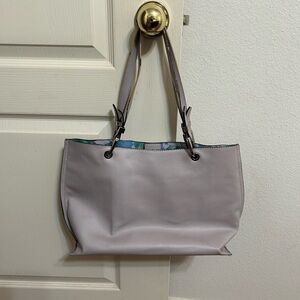 Steve Madden grey tote beautiful inside slightly worn.  Love this bag.